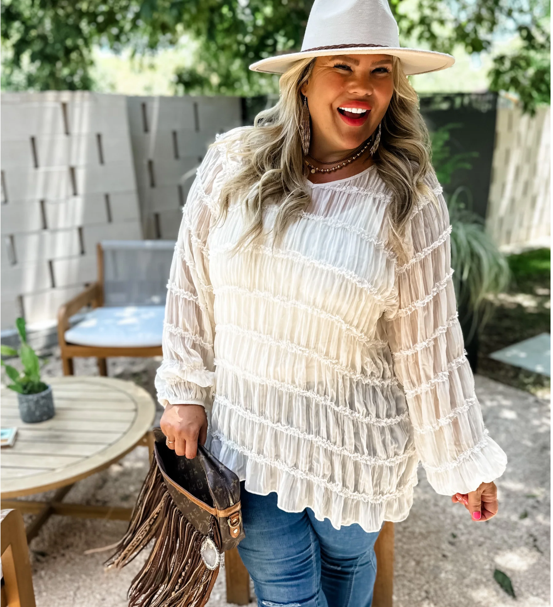 AMELIA LACE TOP