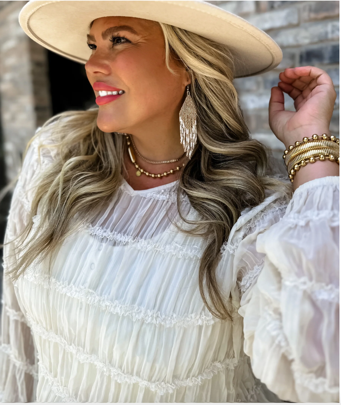 AMELIA LACE TOP
