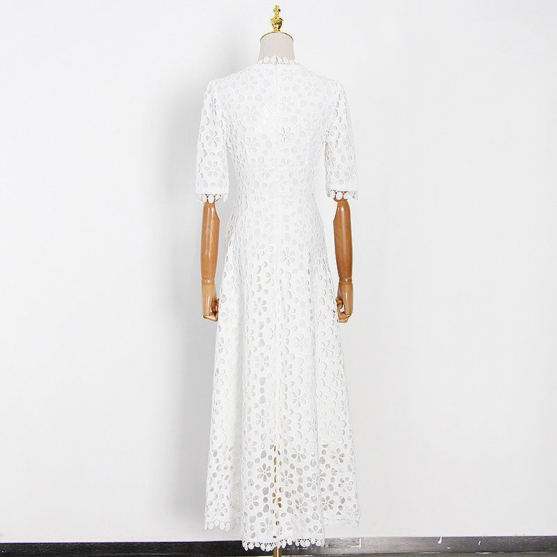 WHITE FLOWER SWING DRESS