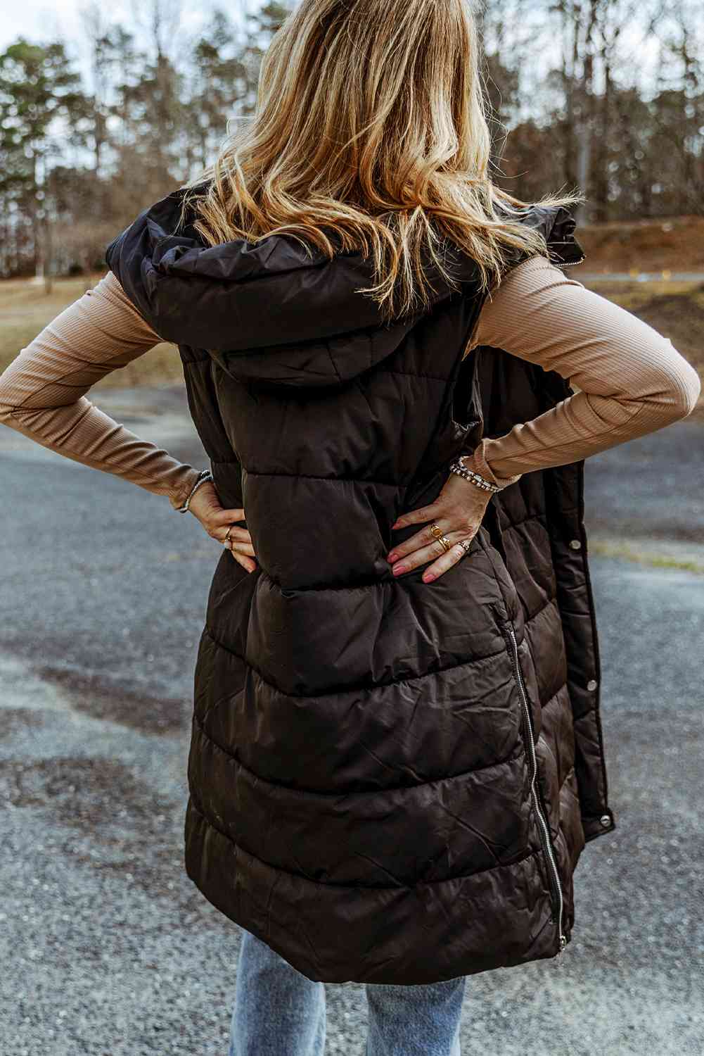 COOL GIRL HOODED PUFFER VEST