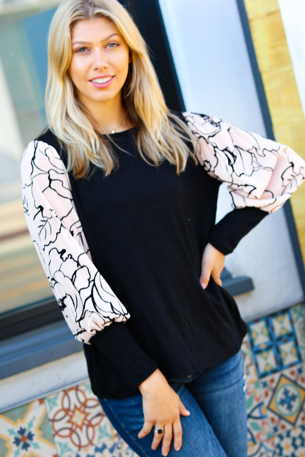 Date Night Black Velvet Floral Mesh Bubble Sleeve Top