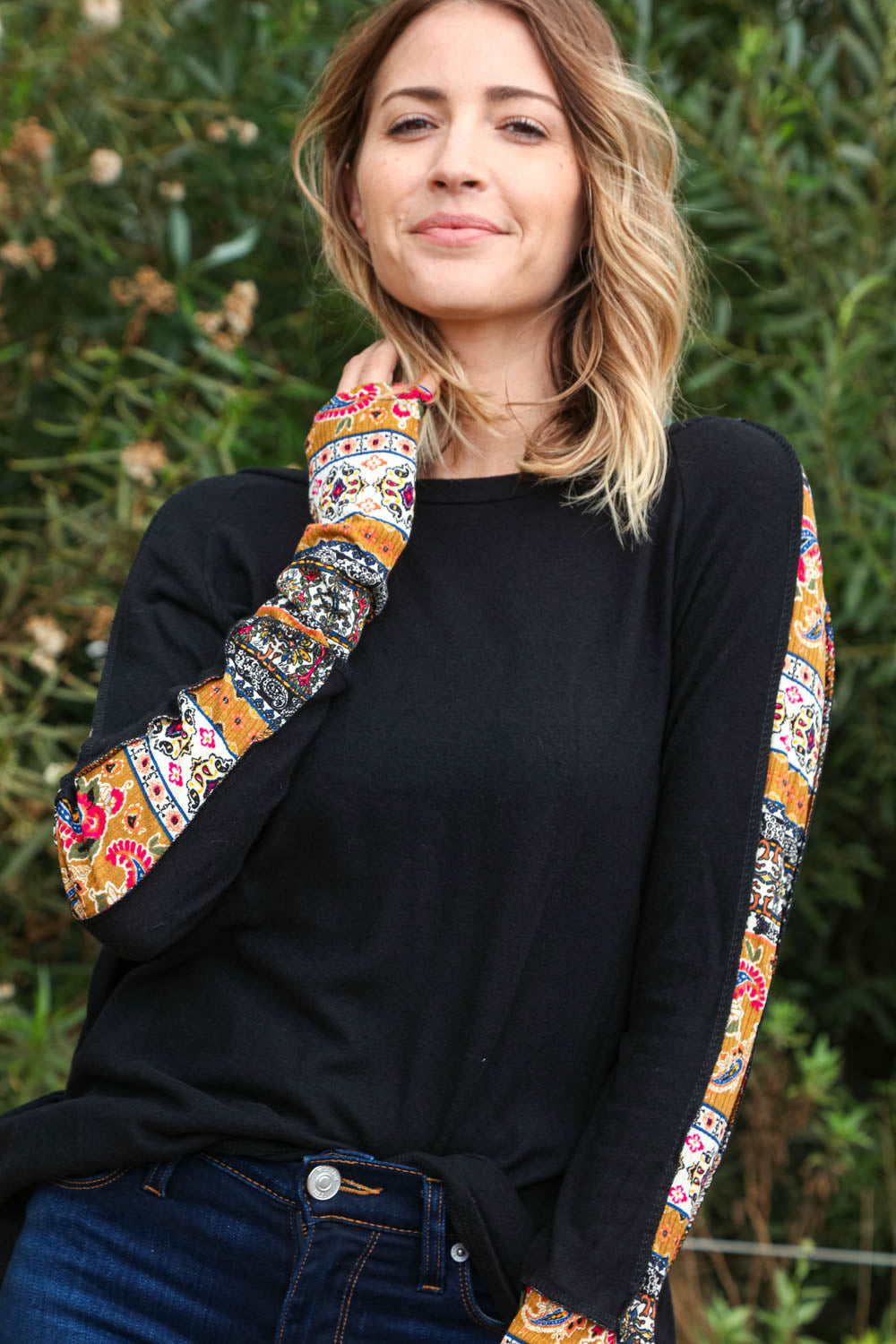 Ethnic Paisley Print Raglan Knit Top with Thumb Holes