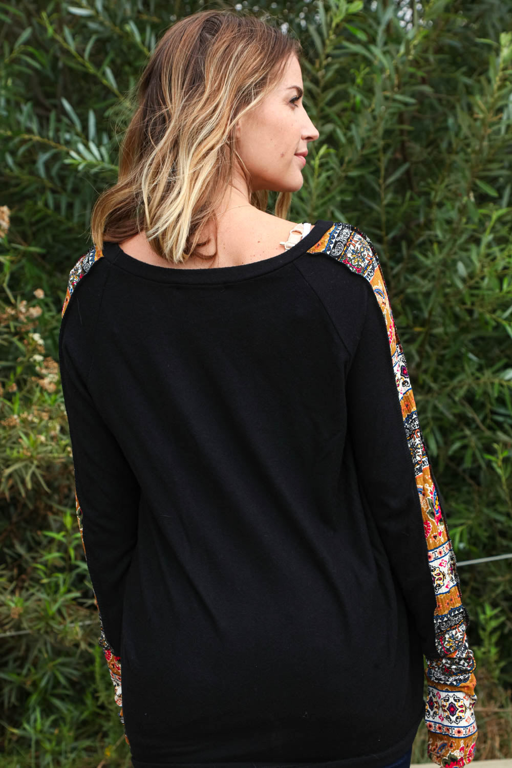 Ethnic Paisley Print Raglan Knit Top with Thumb Holes