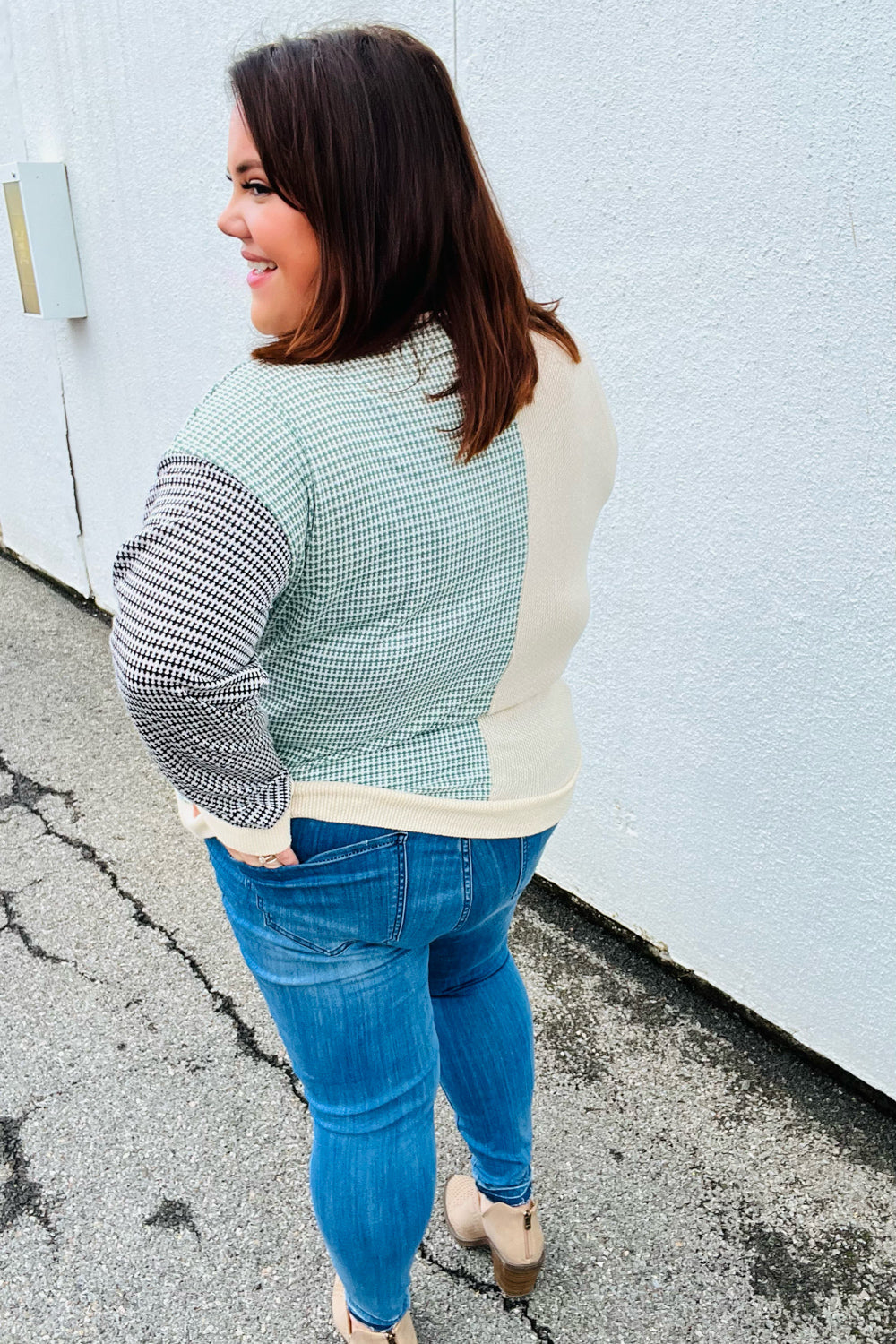 Feeling Casual Rust & Olive Two-Tone Knit Color Block Top