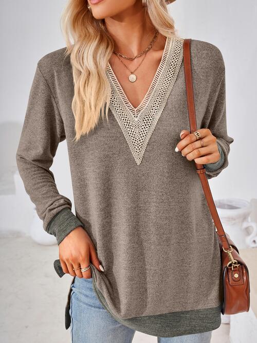 CROCHET V-NECK LONG SLEEVE SLIT T-SHIRT