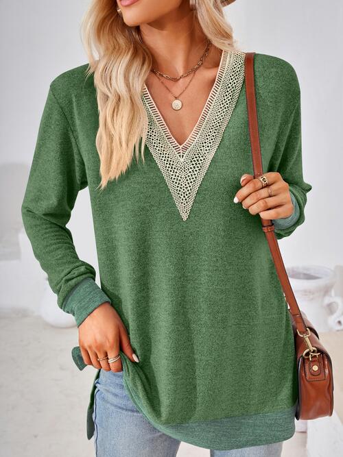 CROCHET V-NECK LONG SLEEVE SLIT T-SHIRT