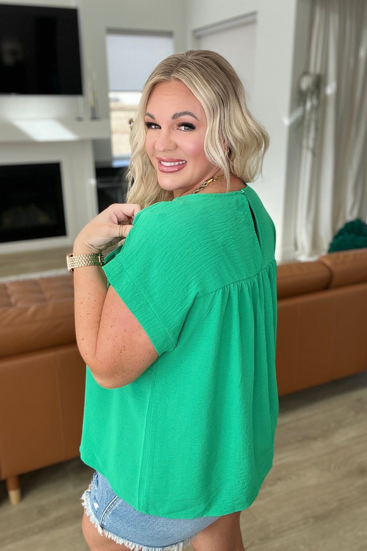 RAYEL RELAXED SWING TOP - Kelly Green