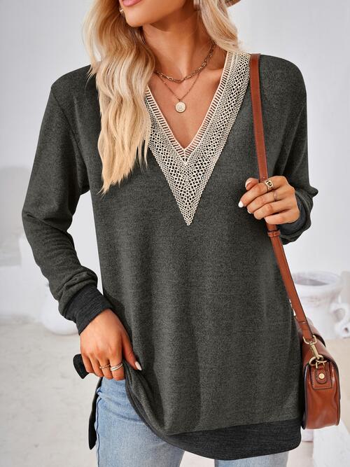 CROCHET V-NECK LONG SLEEVE SLIT T-SHIRT