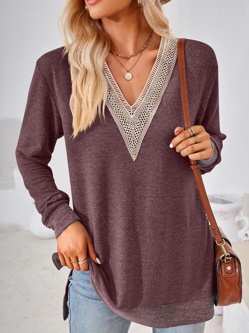 CROCHET V-NECK LONG SLEEVE SLIT T-SHIRT